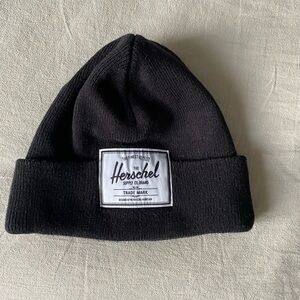 Herschel beanie hat in black
